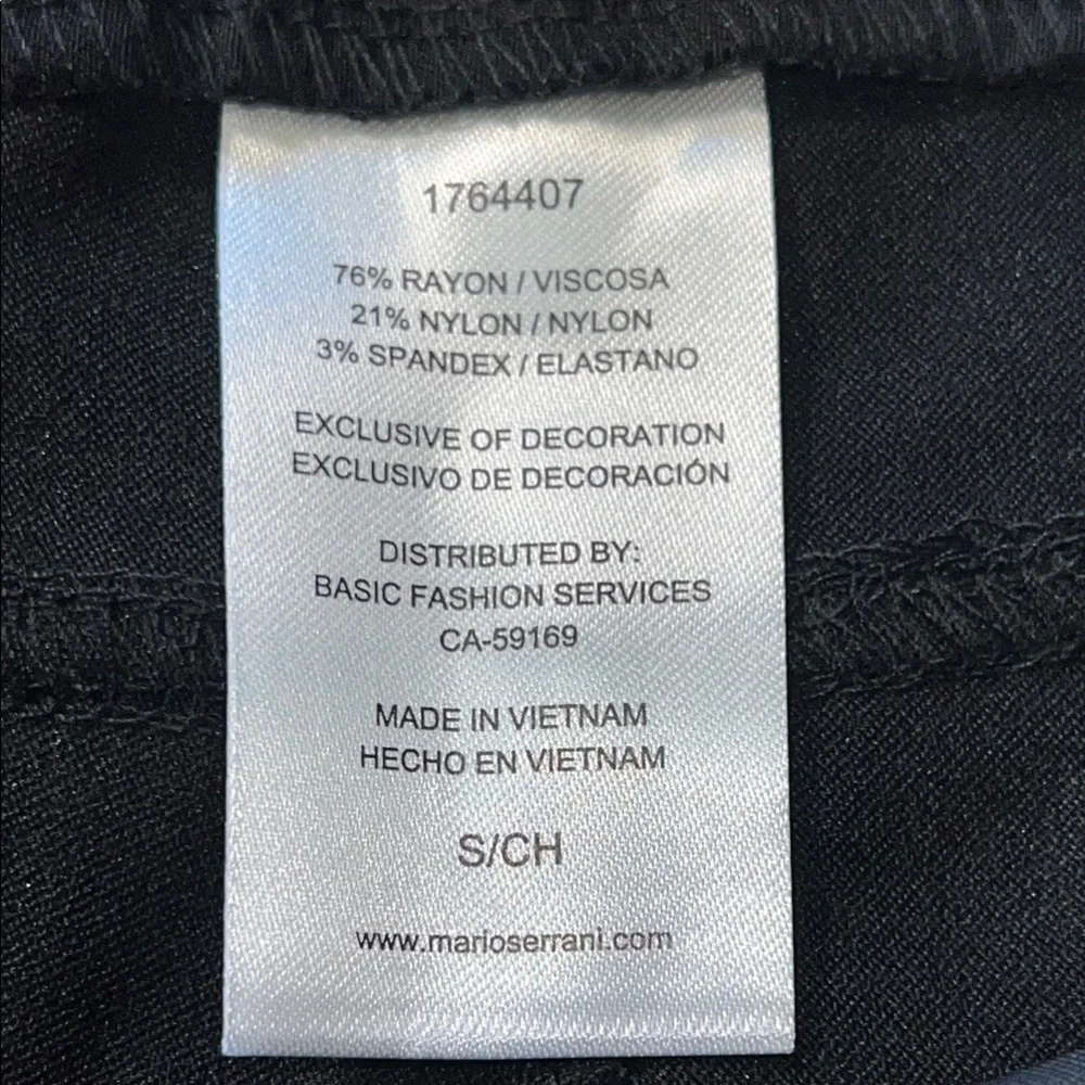 Mario Serrani Women’s Black Tailored Capris SZ S